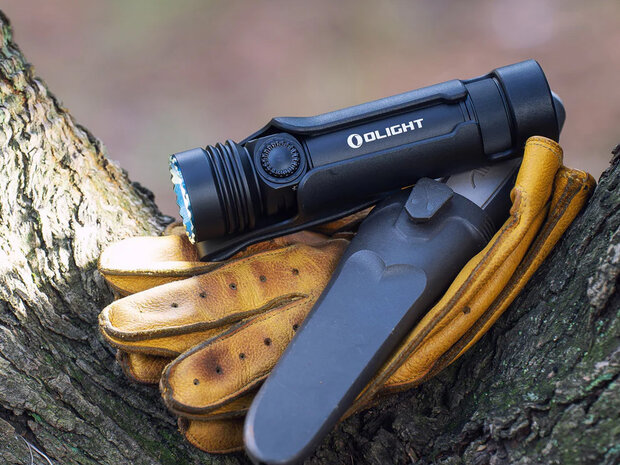 Olight Seeker 4 Pro Matte Black